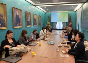 Primera reunión transnacional en Vitoria